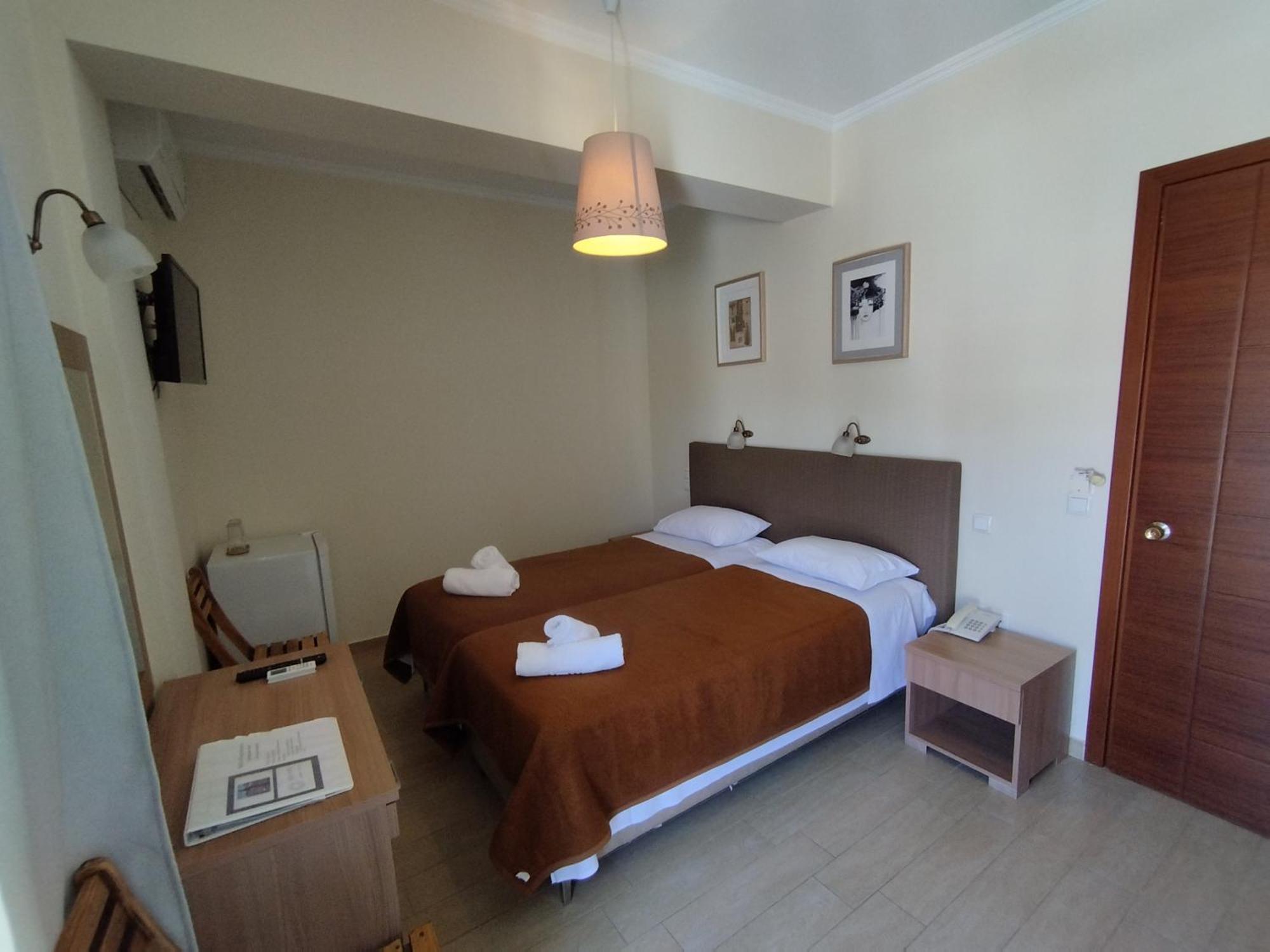 Ilios Hotel Lákka Exteriör bild